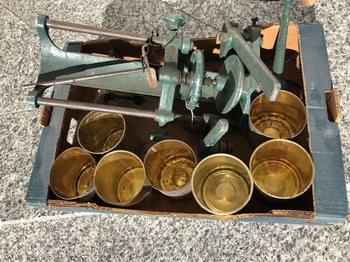 Dosenverschlussmaschine