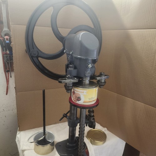 Dosenmaschine - ,